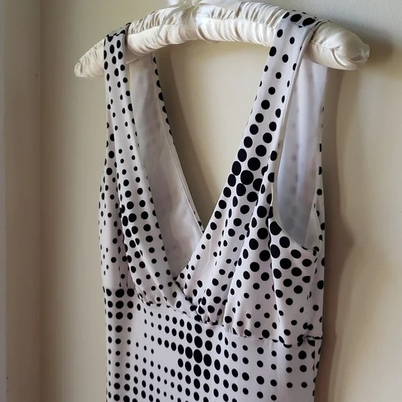 Charlotte Russe Sleeveless‎ Dress Dots - Picture 2 of 9